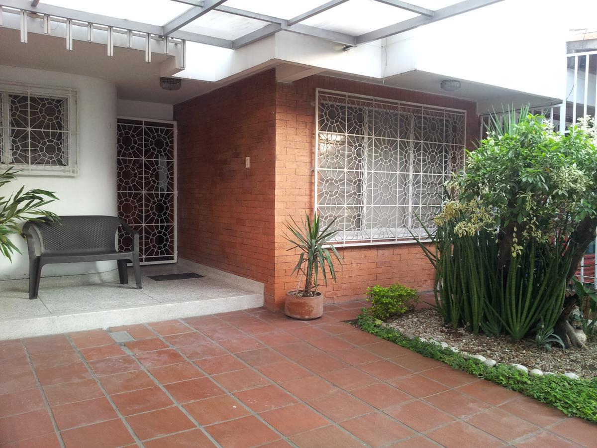 El Rosal Bed and Breakfast Cúcuta Eksteriør billede