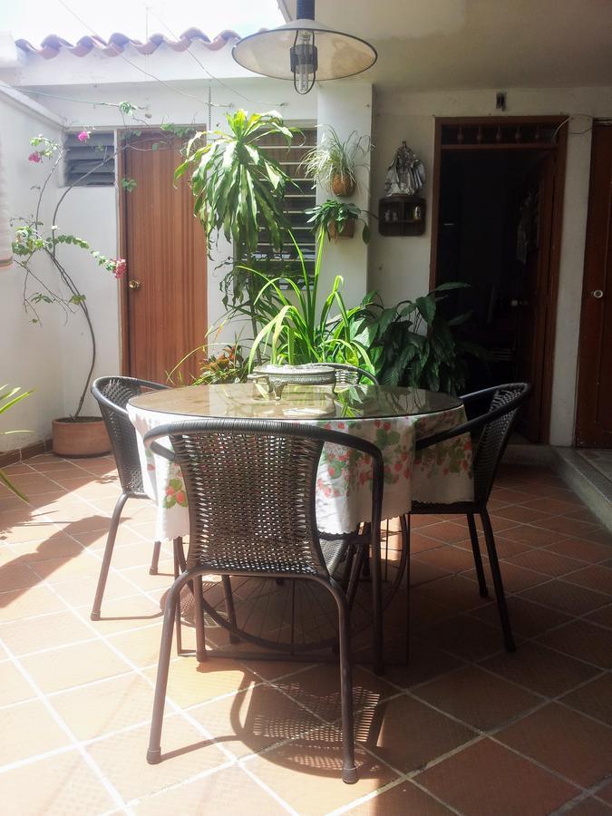 El Rosal Bed and Breakfast Cúcuta Eksteriør billede